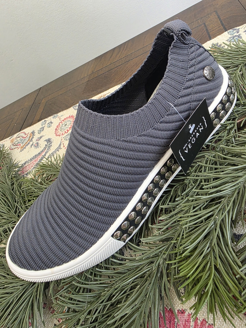 bernie mev. Women's Spark Studs Slip-on Sneakers in Dark Grey